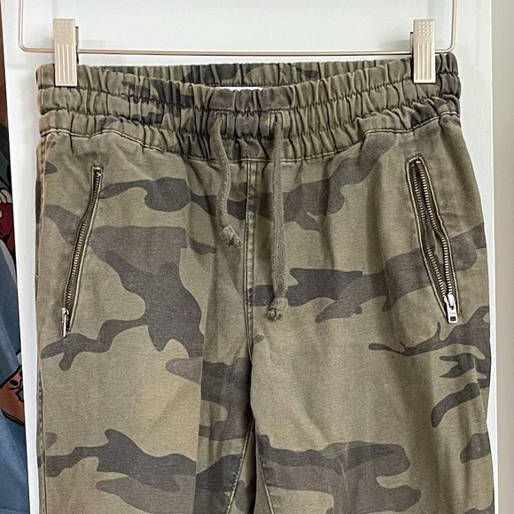 camouflage pants - Picture 1 of 4